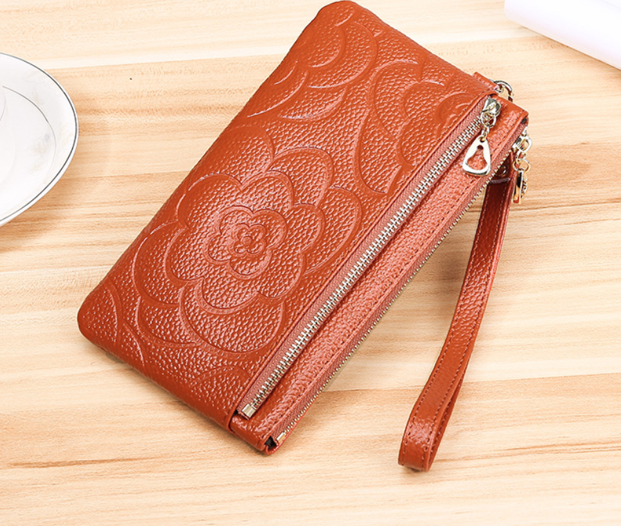 Leather coin purse